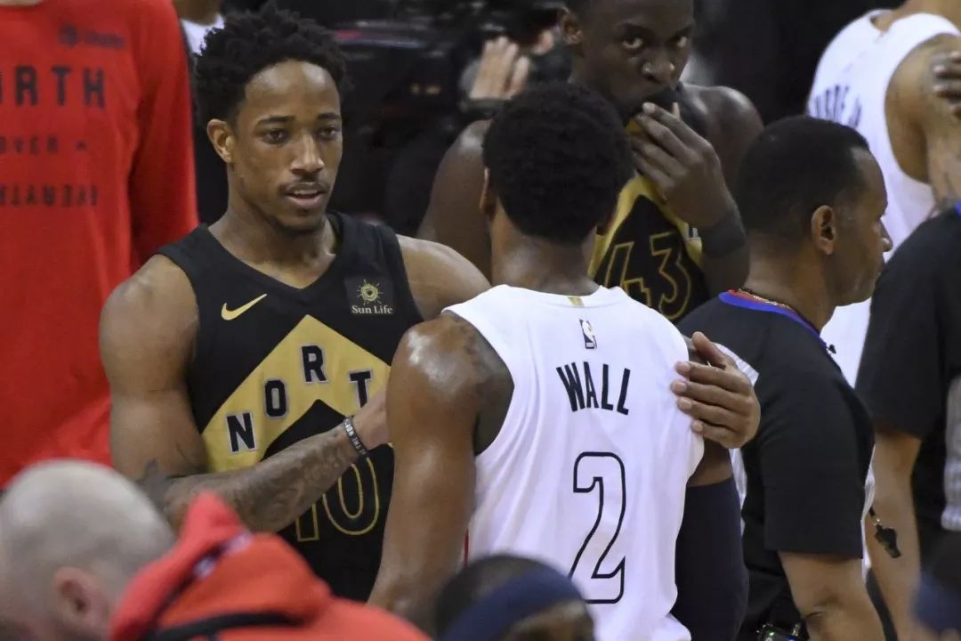  亚特兰大补时绝杀蓝鹰延续争四希望  